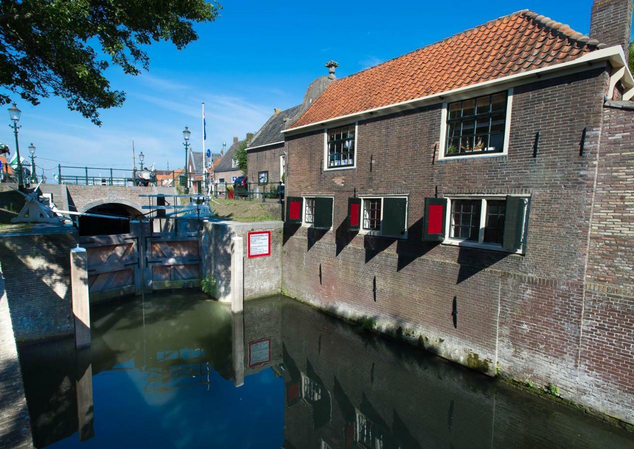 Waterland Hoge Huis Monnickendam Εξωτερικό φωτογραφία